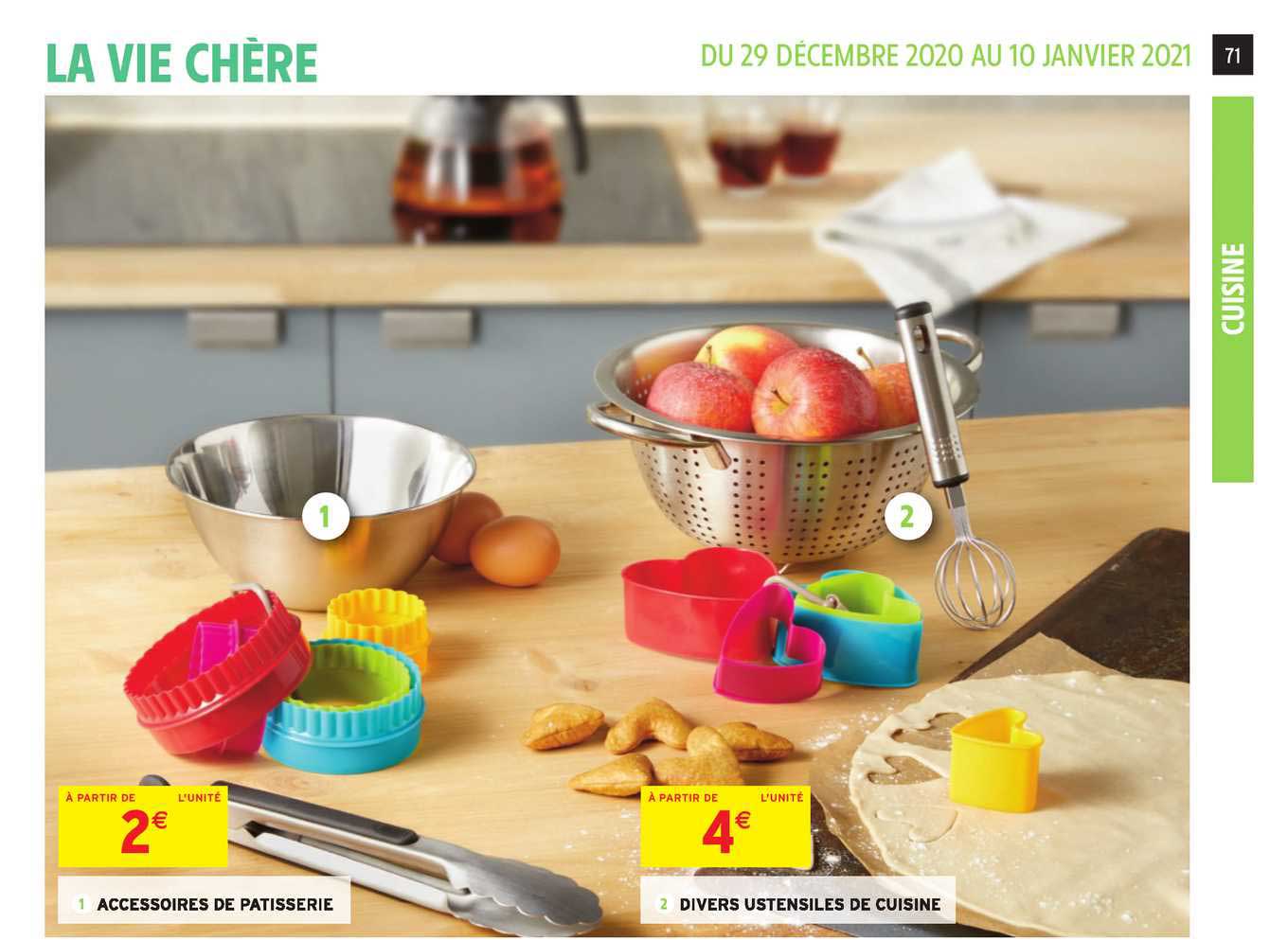 accessoires de pâtisserie divers ustensiles de cuisine