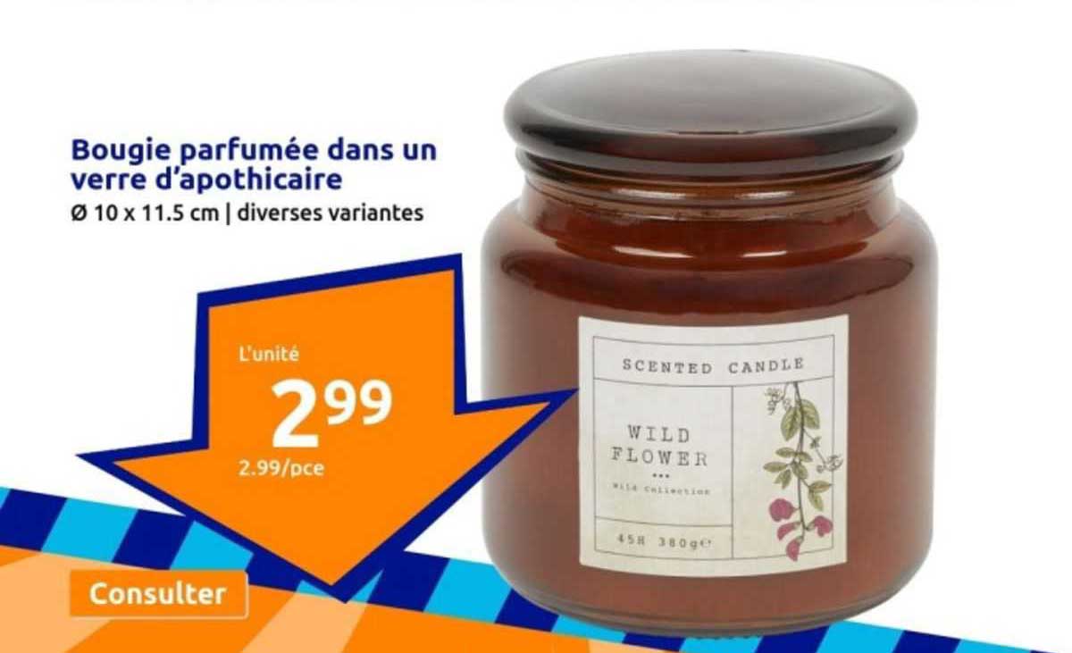 bougie parfumée dans un verre d'apothicaire