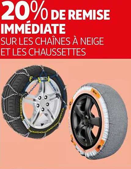 les chaînes à neige et les chaussettes