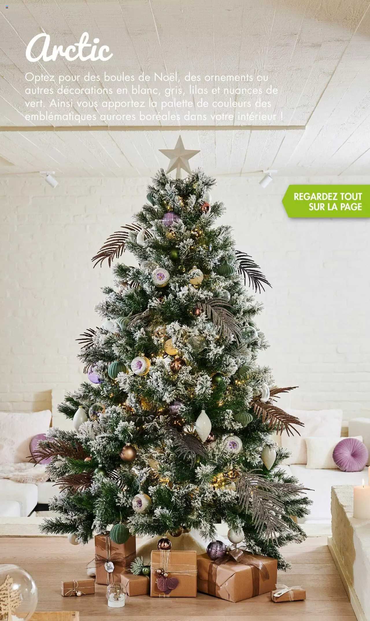 boules de noël, des ornements ou autres décorations en blanc, gris, lîlas et nuances de vert arctic