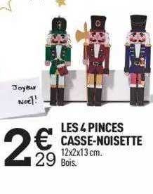 les 4 pinces casse-noisette