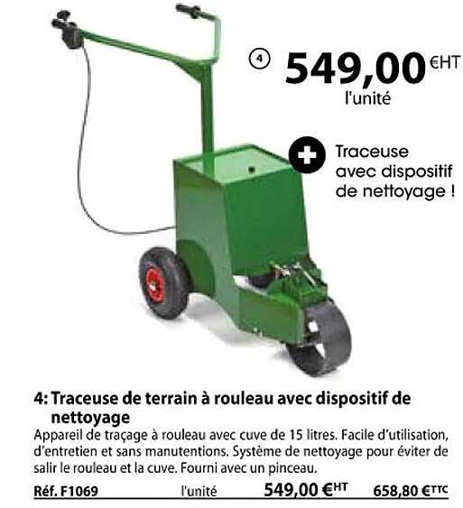 traceuse de terrain à rouleau avec dispositif de nettoyage