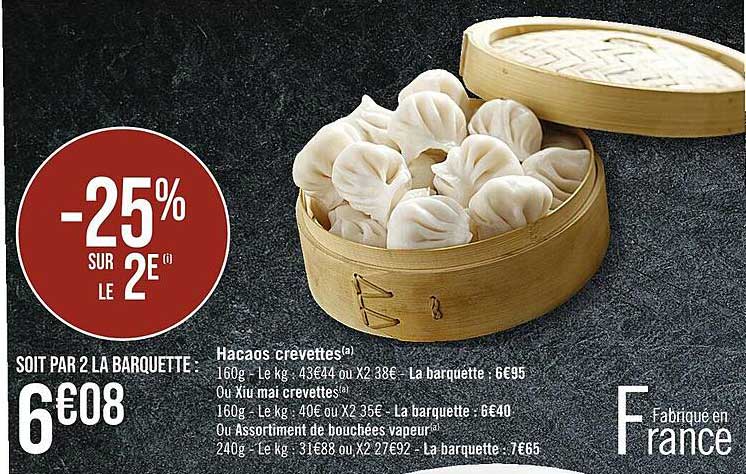 hacaos crevettes ou xiu mai crevettes ou assortiment de bouchées vapeur