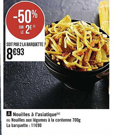 nouilles à l'asiatique ou nouilles aux légumes à la coréenne