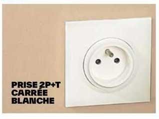 prise 2p+t carrée blanche