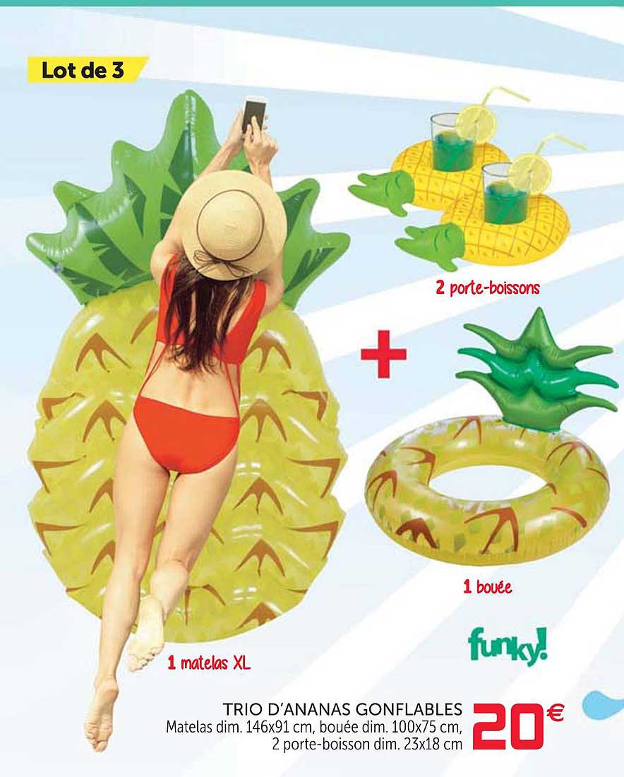 trio d'ananas gonflables