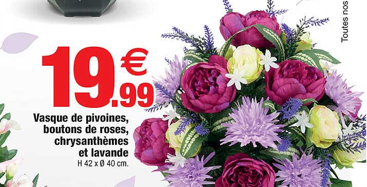 Vasque De Pivoines, Boutons De Roses, Chrysanthèmes Et Lavande