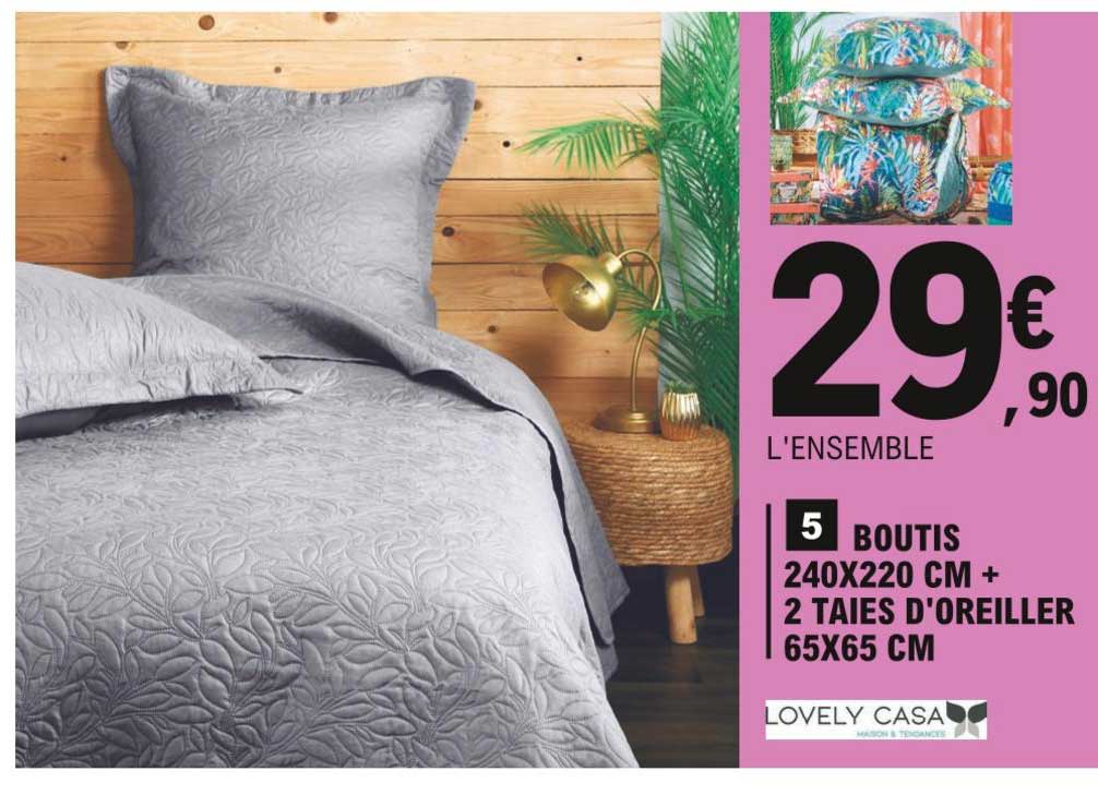 boutis 240 x 220 cm + 2 taies d'oreiller 65 x 65 cm