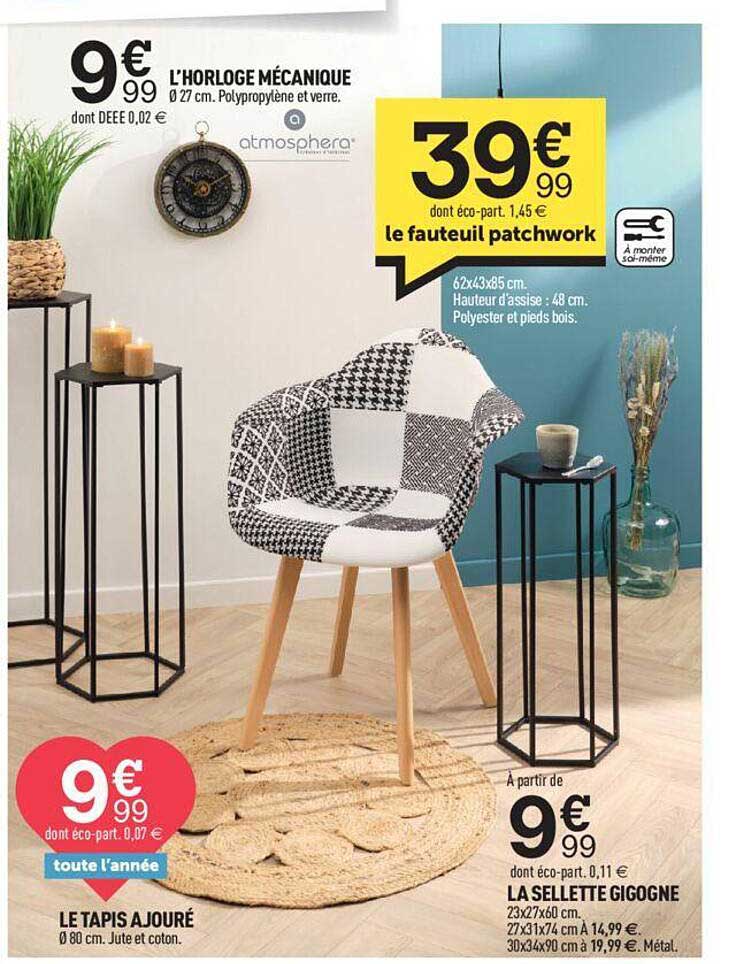 le tapis ajouré, la selette gigogne, l'horloge mécanique