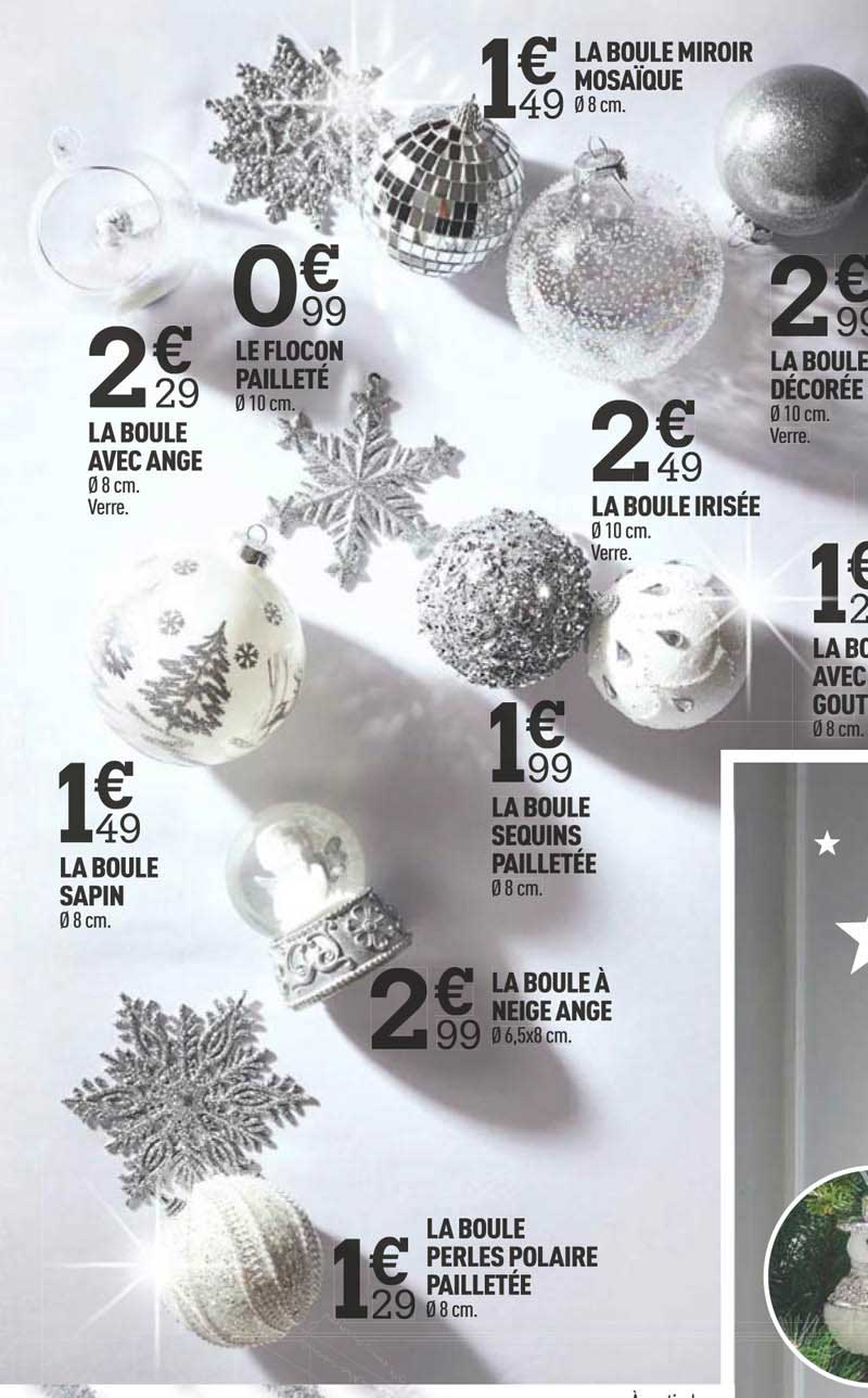 la boule miroir mosaïque, le flocon pailleté, la boule avec ange, la boule irisée, la boule décorée, la boule sequins pailletée, la boule sapin, la boule à neige ange, la boule perles polaire pailleté
