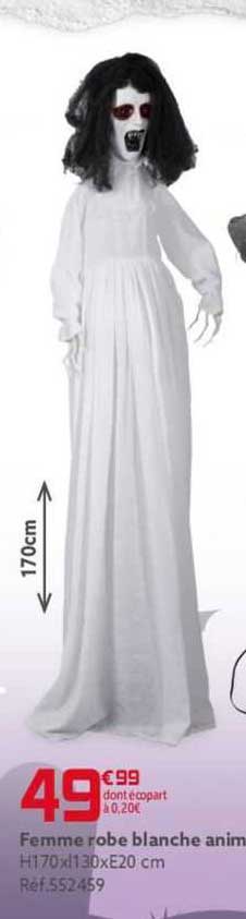 Femme Robe Blanche Animée