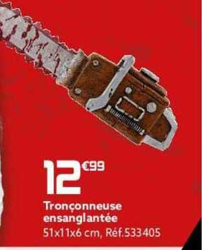 tronçonneuse ensanglantée