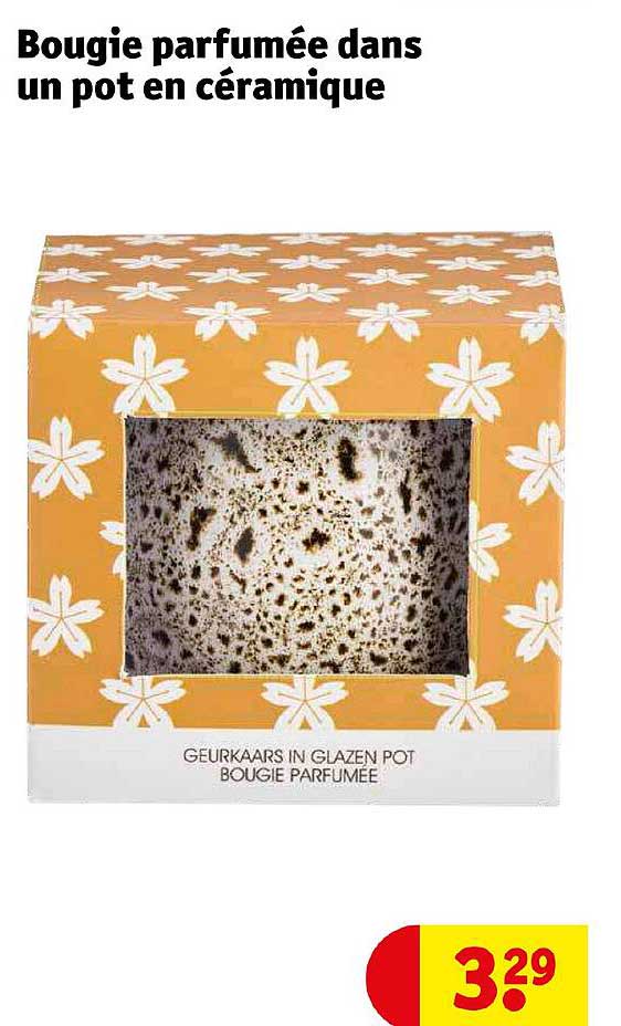 bougie parfumée dans un pot en céramique