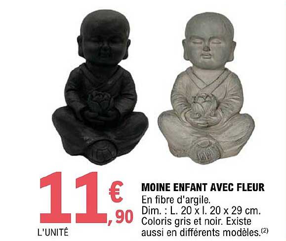 moine enfant avec fleur