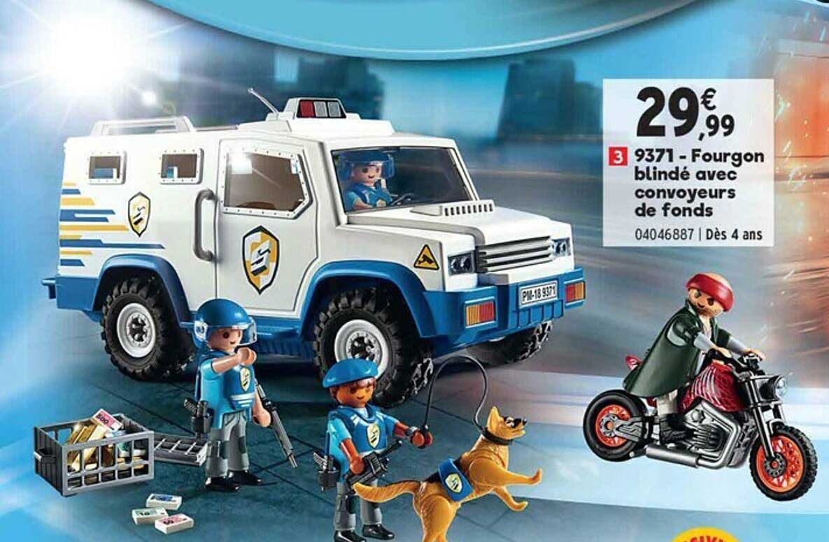 fourgon blinde avec convoyeurs de fonds