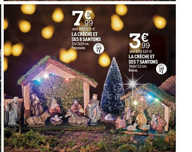 crèche et ses 8 santons