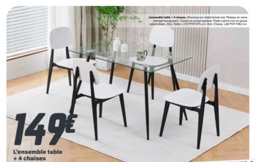 l'ensemble table + 4 chaises
