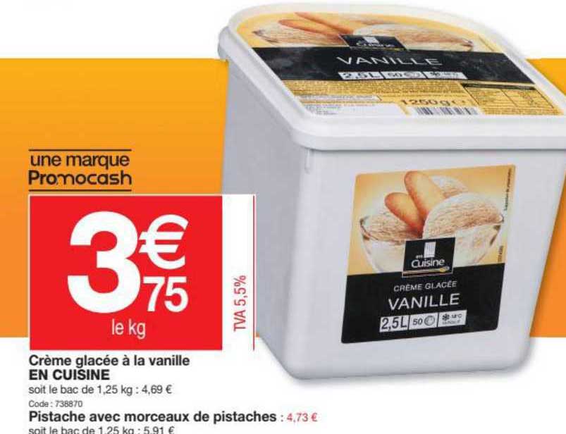 Crème Glacée à La Vanille En Cuisine
