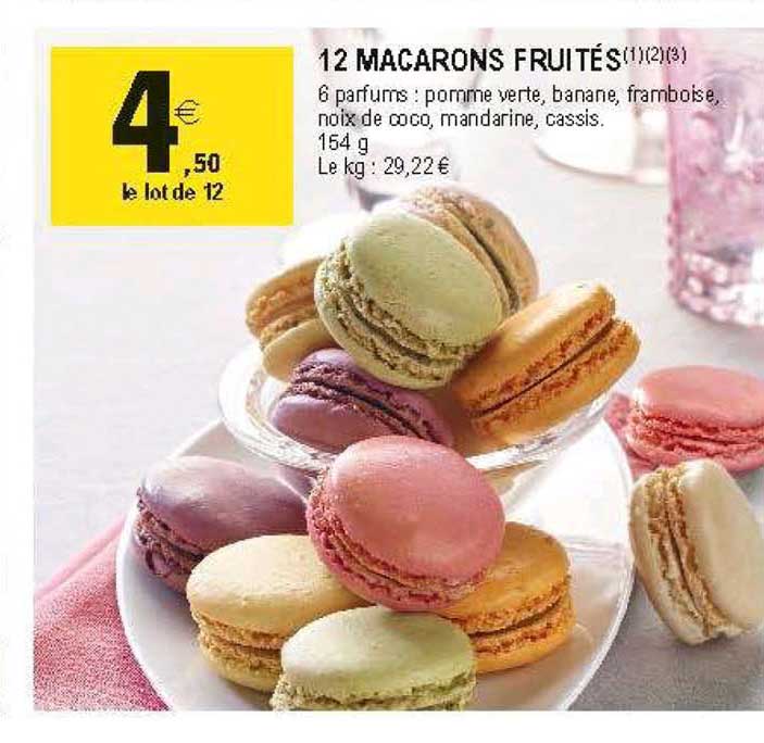 12 Macarons Fruités