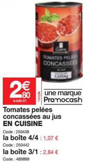 tomates pelées concassées au jus en cuisine