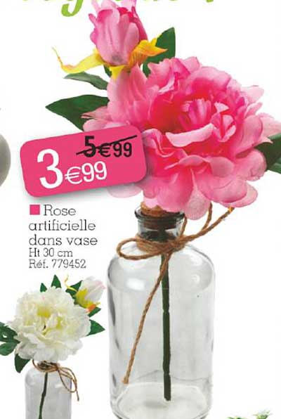 rose artificielle dans vase