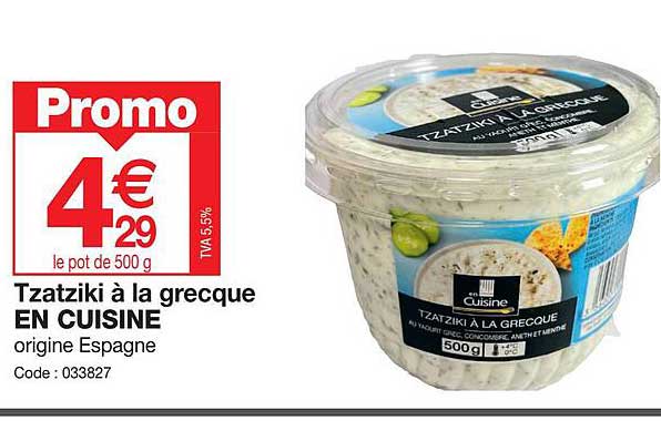 Tzatziki à La Grecque En Cuisine