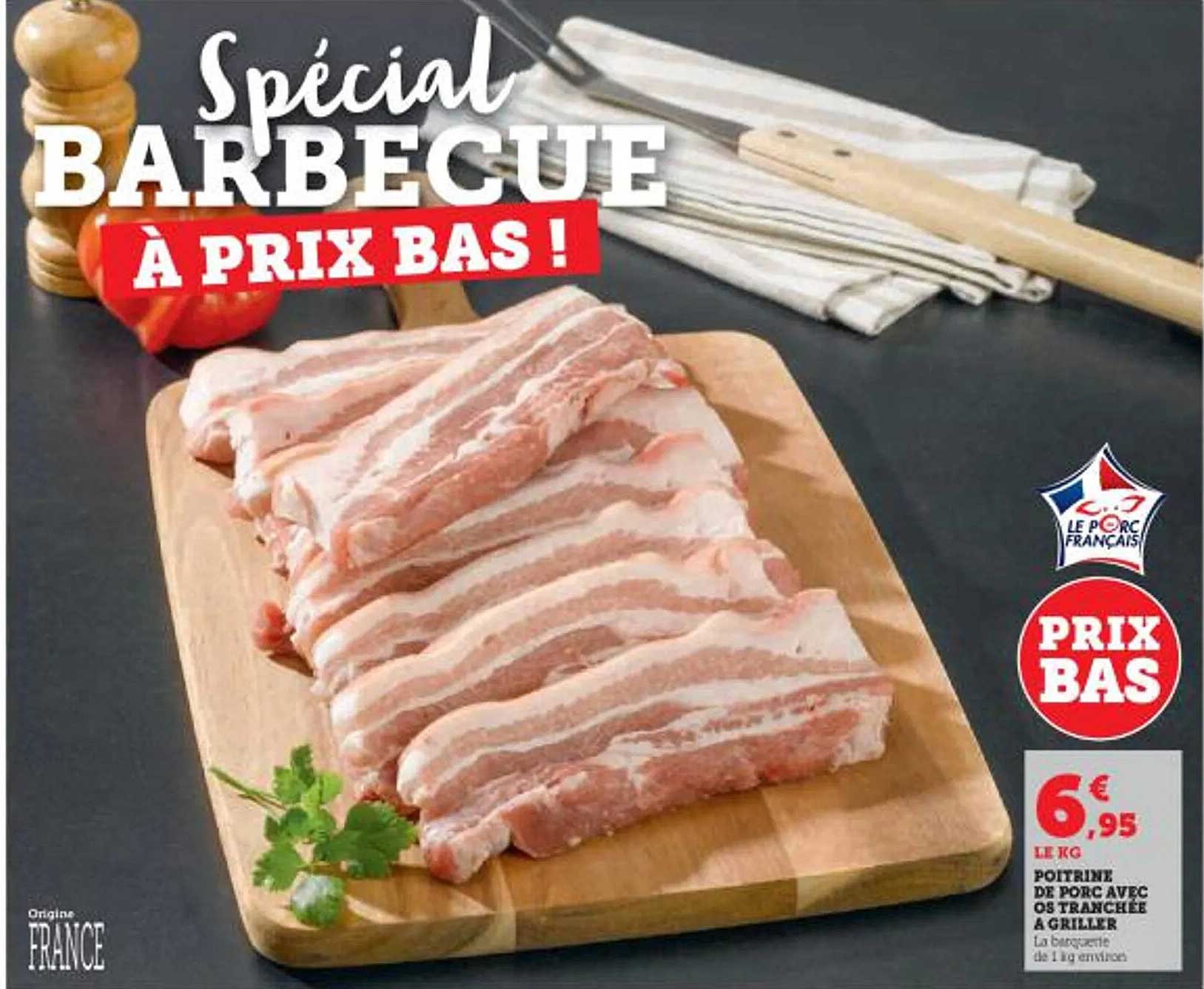 Poitrine De Porc Avec Os Tranchée à Griller