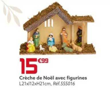 Crèche De Noël Avec Figurines