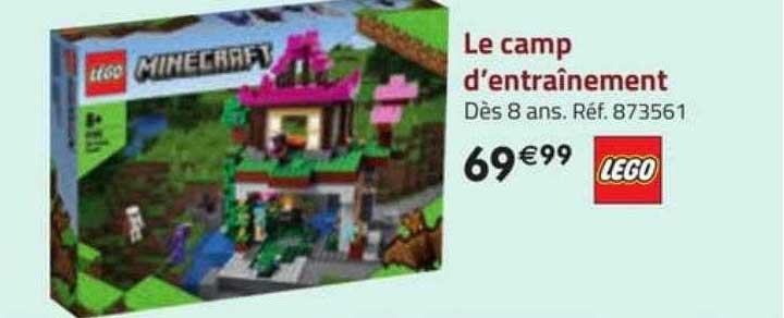 le camp d'entraînement lego minecraft