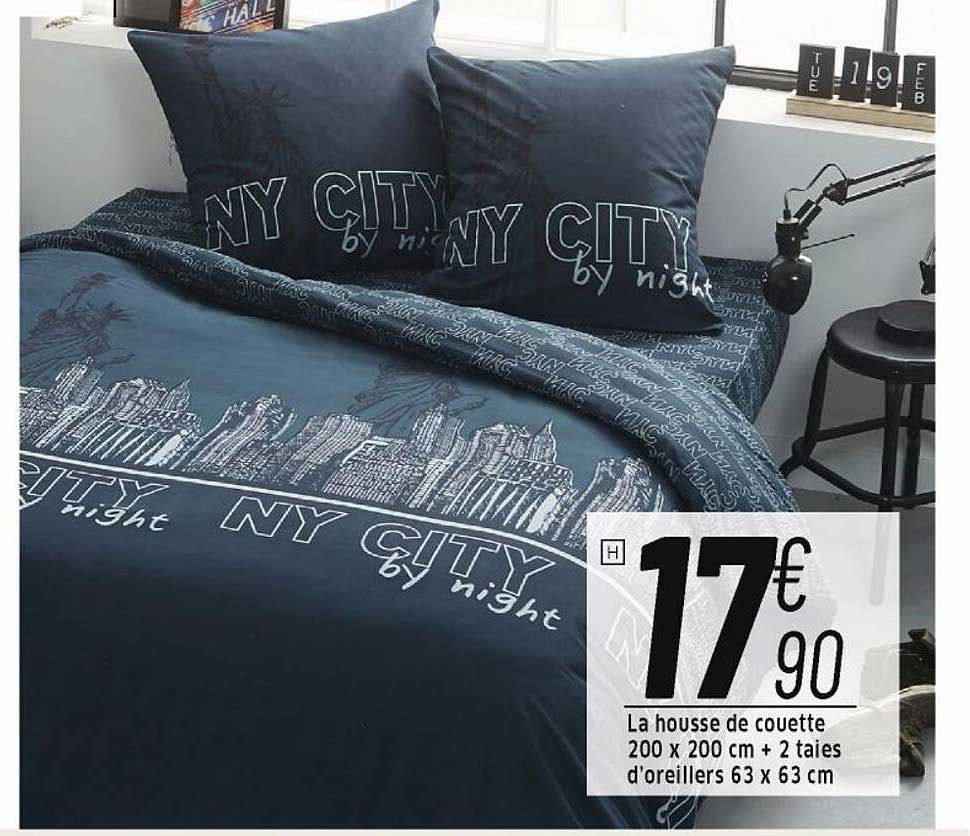 la housse de couette 200 x 200 cm + 2 taies d'oreiller 63 x 63 cm