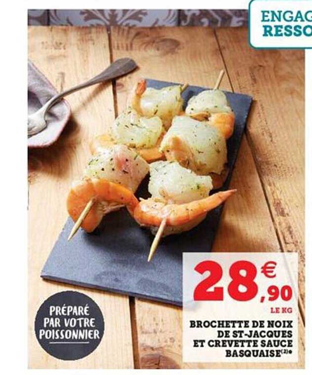 brochette de noix de st-jacques et crevette sauce basquaise