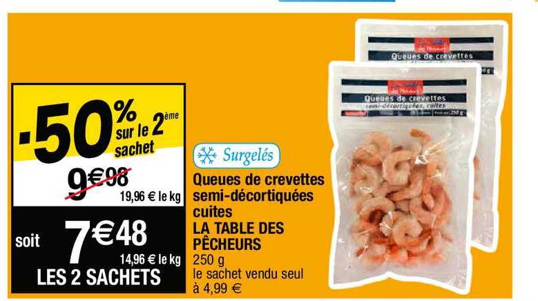 queues de crevettes semi-décortiquées cuites la table des pêcheurs