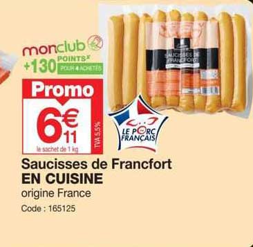 saucisses de francfort en cuisine