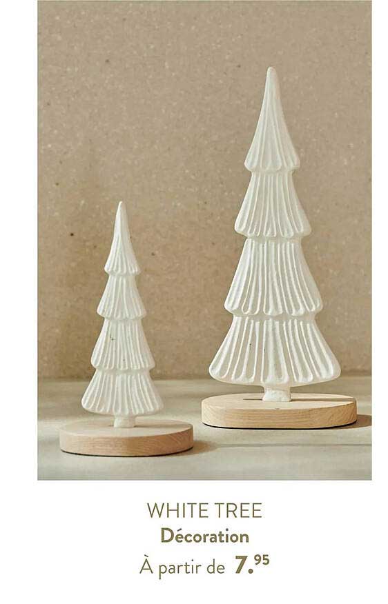 white tree décoration