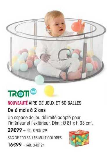 aire de jeux et 50 balles trotibul