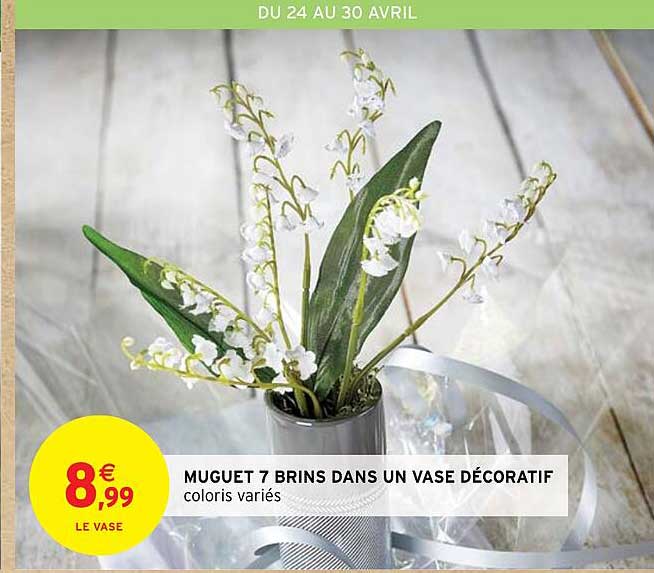 muguet 7 brins dans un vase décoratif