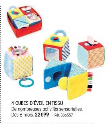 4 cubes d'éveil en tissu