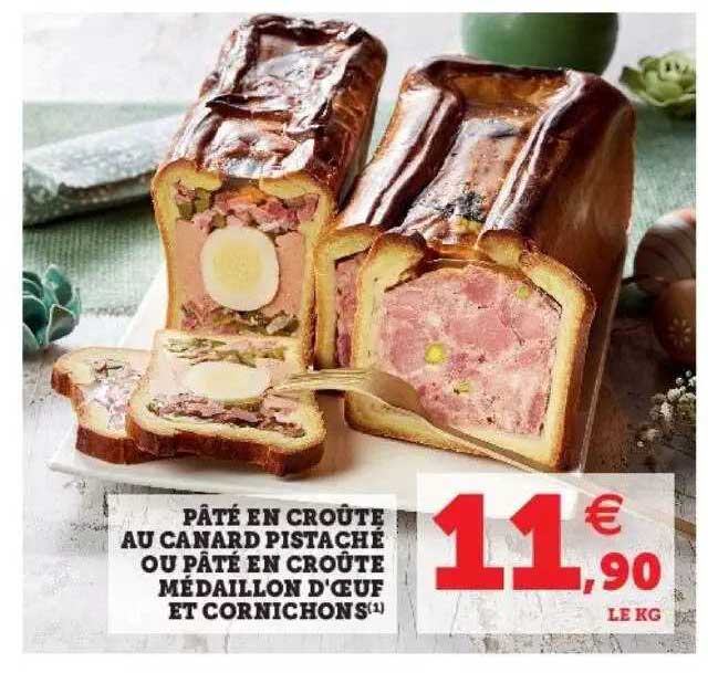 Pâté En Croûte Au Canard Pistaché Ou Pâté En Croûte Médaillon D'œuf Et Cornichons