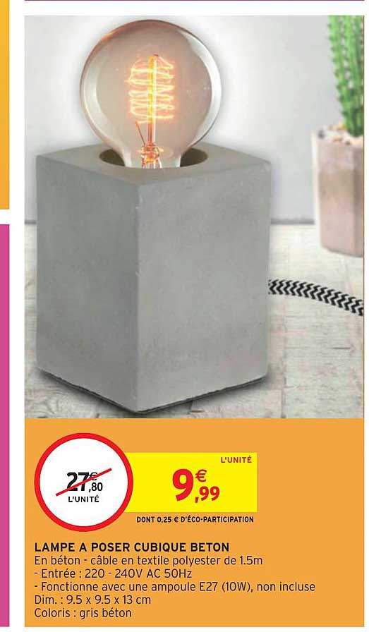 lampe à poser cubique beton