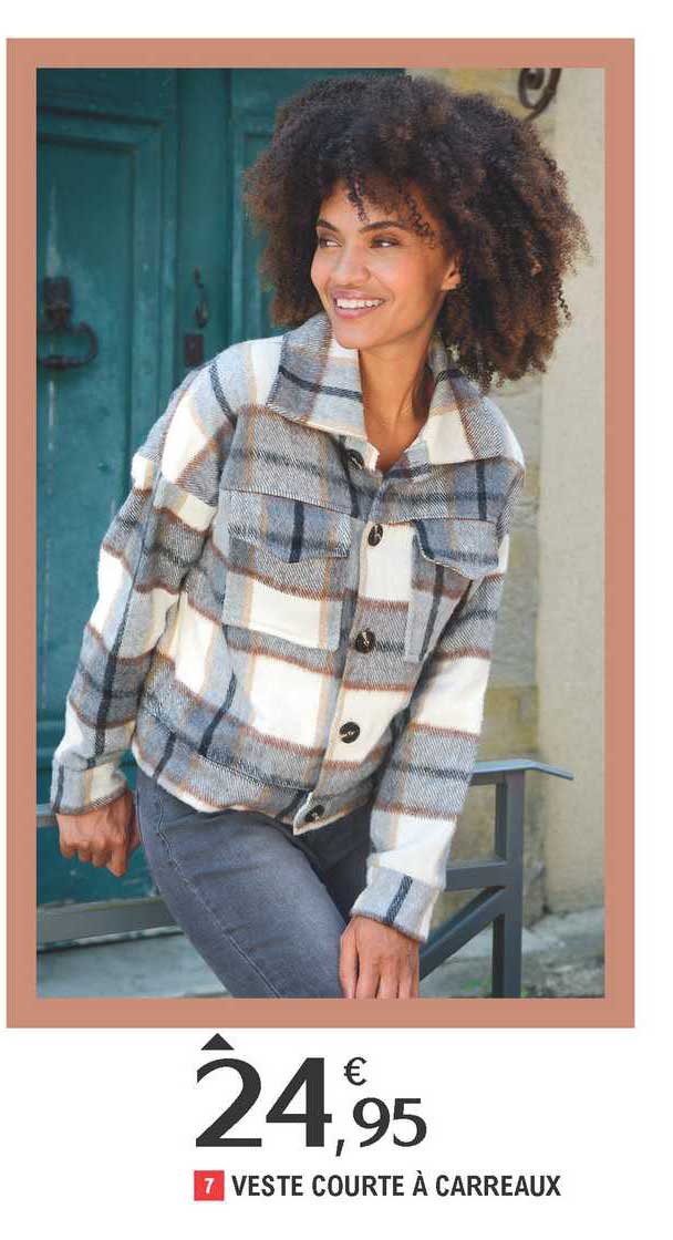 veste courte à carreaux