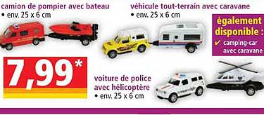 camion de pompier avec bateau, véhicule tout-terrain avec caravane, voiture de police avec hélicoptère