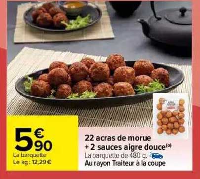 22 acras de morue + 2 sauces aigre douce