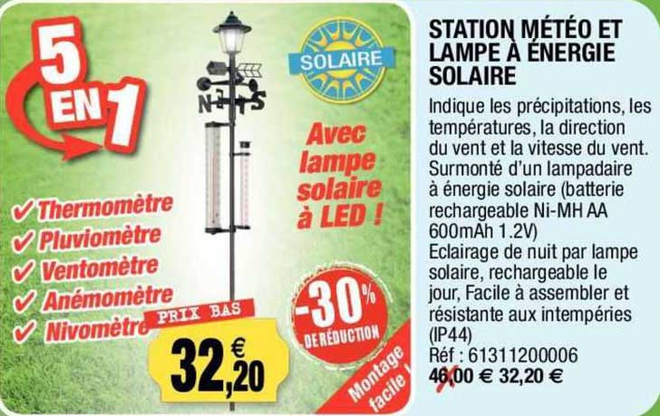 station météo et lampe à énergie solaire