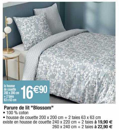 parure de lit "blossom"  : la housse de couette 200 x 200 cm + 2 taies 63 x 63 cm