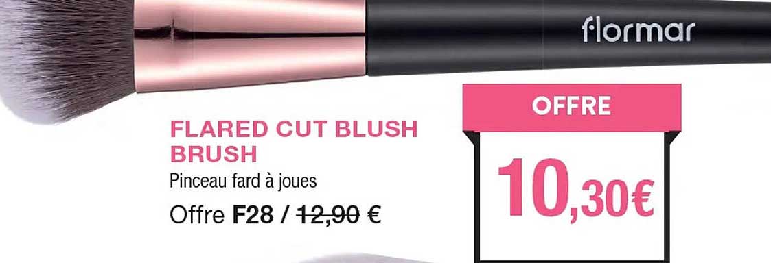flared cut blush brush