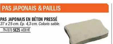 pas japonais en béton pressé