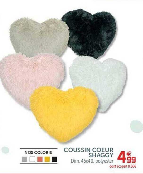 coussin cœur shaggy