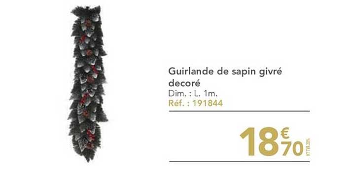 guirlande de sapin givré décoré