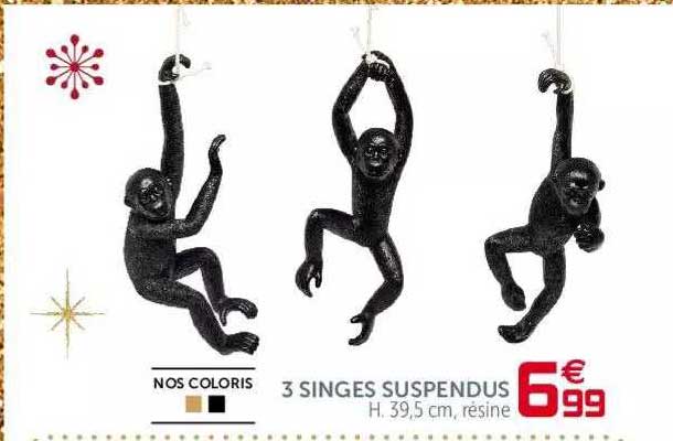 3 singes suspendus