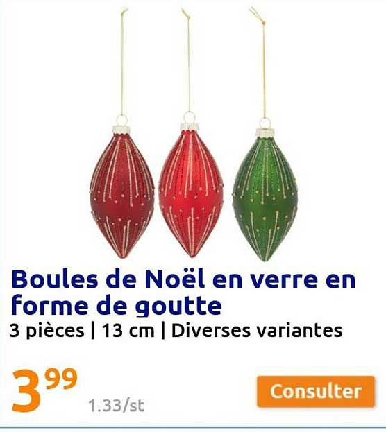 boules de noël en verre en forme de goutte